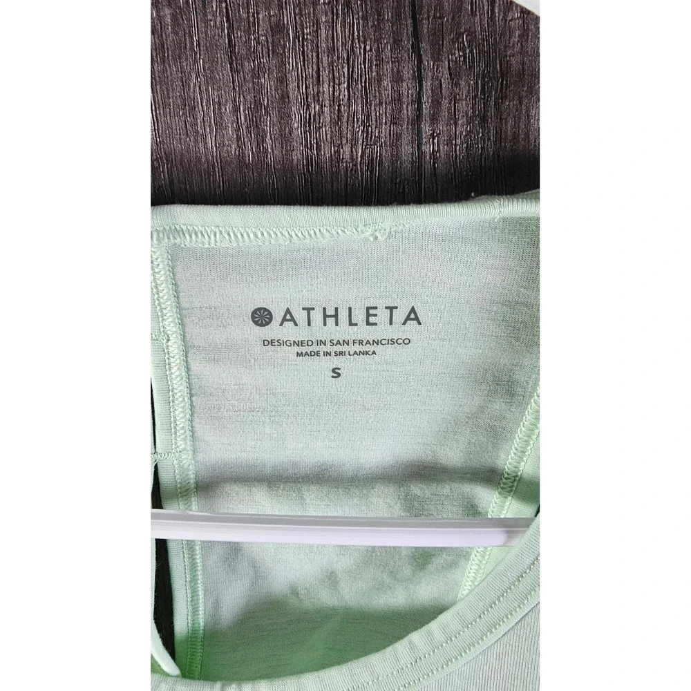 Athleta Light Green Tank Top Tie Back Twist Sport Athletic Size S - Picture 3 of 5